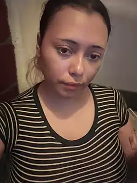 seraphine23 online show from December 14, 2024, 12:33 am