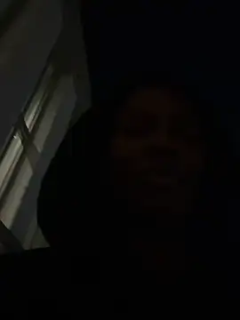 Snapshot of HoneyDripHer chatting on September 19, 2025, 5:42 am HoneyDripHer online show from September 19, 2025, 5:42 am