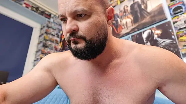 Muscle Bear online show from May 20, 2026, 5:35 am