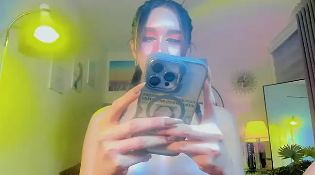 Addison  Lee online show from December 1, 2024, 10:53 pm