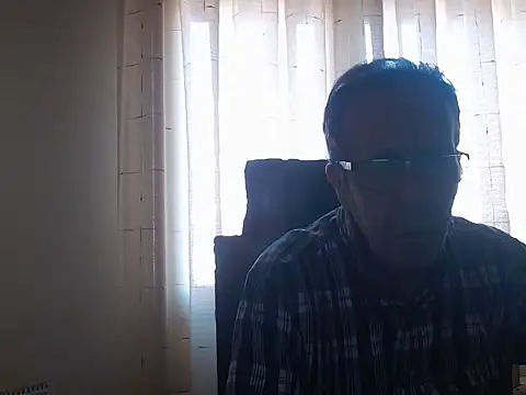 Snapshot of TonyComa chatting on October 14, 2025, 1:01 pm TonyComa online show from October 14, 2025, 1:01 pm