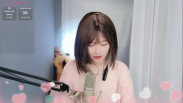 tw lala online show from April 23, 2026, 4:53 pm