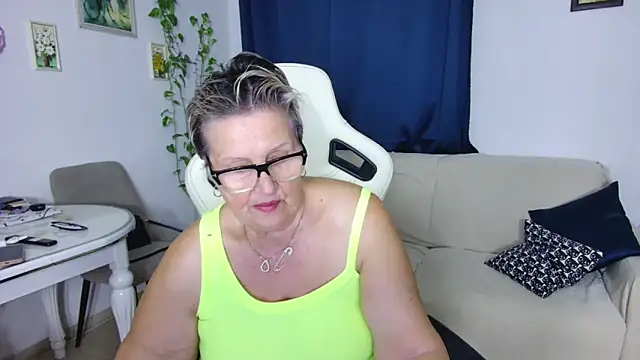 Selenna57 online show from February 14, 2026, 6:26 pm