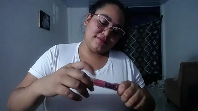 Snapshot of sirena_15 chatting on November 11, 2025, 6:24 am sirena 15 online show from November 11, 2025, 6:24 am