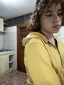 EmmaMelissa0521 online show from February 11, 2025, 2:14 am