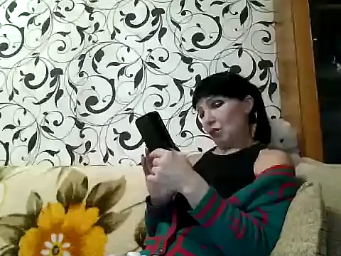 JeaneDavis online show from November 17, 2025, 5:19 pm