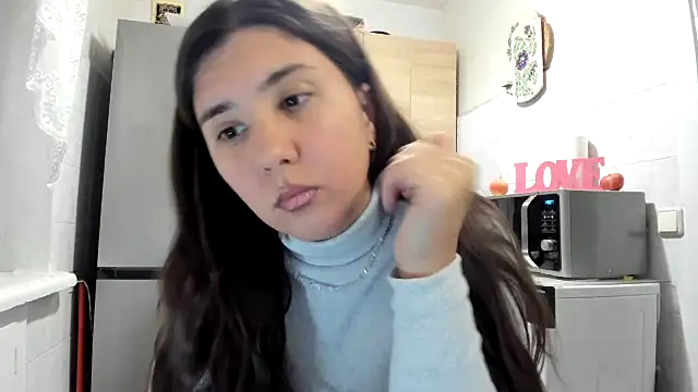 Snapshot of MiaMarrone chatting on October 12, 2025, 4:06 pm MiaMarrone online show from October 12, 2025, 4:06 pm