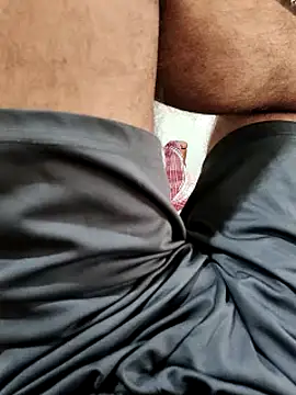 Snapshot of MalluBoyForGirls chatting on February 22, 2025, 6:17 am MalluBoyForGirls online show from February 22, 2025, 6:17 am