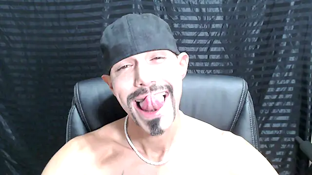 ThickD2C online show from December 13, 2024, 7:32 pm