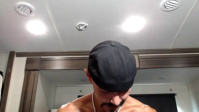 ThickD2C online show from November 7, 2025, 5:24 pm