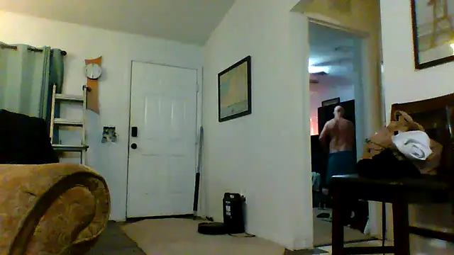 Snapshot of Yankeedave420 chatting on December 31, 2024, 10:58 am Yankeedave420 online show from December 31, 2024, 10:58 am