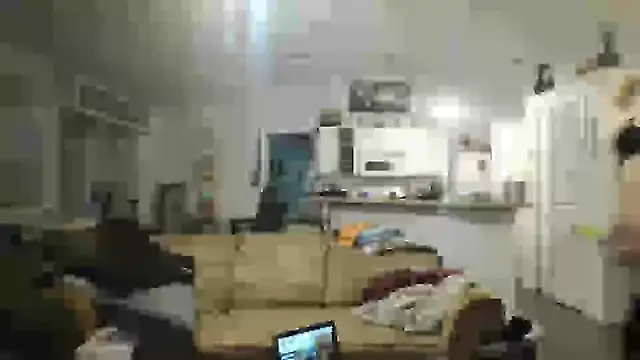 Snapshot of Yankeedave420 chatting on January 11, 2025, 10:51 pm Yankeedave420 online show from January 11, 2025, 10:51 pm