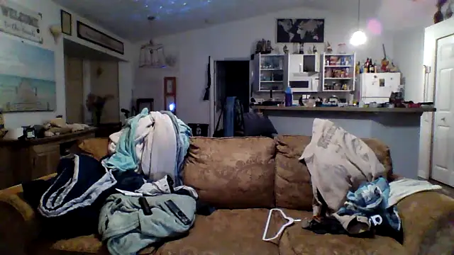 Snapshot of Yankeedave420 chatting on January 19, 2025, 5:05 am Yankeedave420 online show from January 19, 2025, 5:05 am