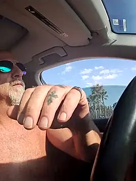 Snapshot of Yankeedave420 chatting on March 3, 2025, 9:26 pm Yankeedave420 online show from March 3, 2025, 9:26 pm