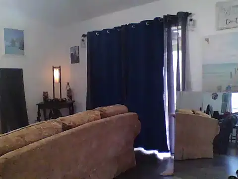 Snapshot of Yankeedave420 chatting on March 5, 2025, 7:27 pm Yankeedave420 online show from March 5, 2025, 7:27 pm