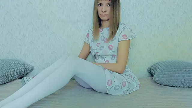 Snapshot of YourCaramel chatting on January 25, 2025, 11:23 am YourCaramel online show from January 25, 2025, 11:23 am