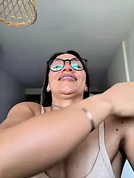 SamyJones9 online show from February 8, 2026, 6:55 pm