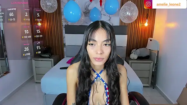 Snapshot of AMELIELEONE chatting on July 4, 2026, 12:44 pm AMELIELEONE online show from July 4, 2026, 12:44 pm