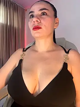 MeganDupont online show from November 24, 2025, 1:11 pm