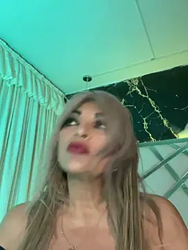 scarlett sexx69 online show from February 5, 2026, 11:37 am