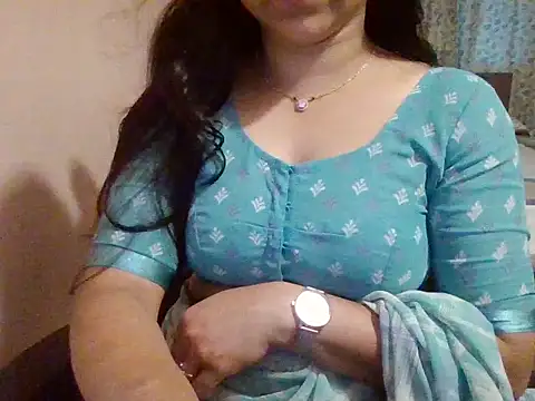 Pinky 4 online show from September 21, 2025, 1:18 am