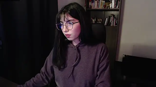LemonsaD  online show from June 5, 2026, 2:07 am