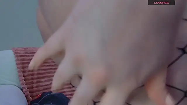 Snapshot of ScarletCarnal chatting on January 17, 2025, 12:42 am ScarletCarnal online show from January 17, 2025, 12:42 am