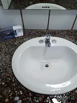 Snapshot of alfaromeoromeo chatting on October 28, 2025, 6:28 am alfaromeoromeo online show from October 28, 2025, 6:28 am