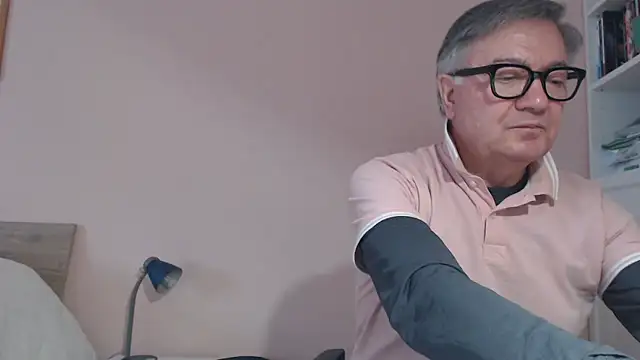 YOU6me online show from February 4, 2026, 11:16 am