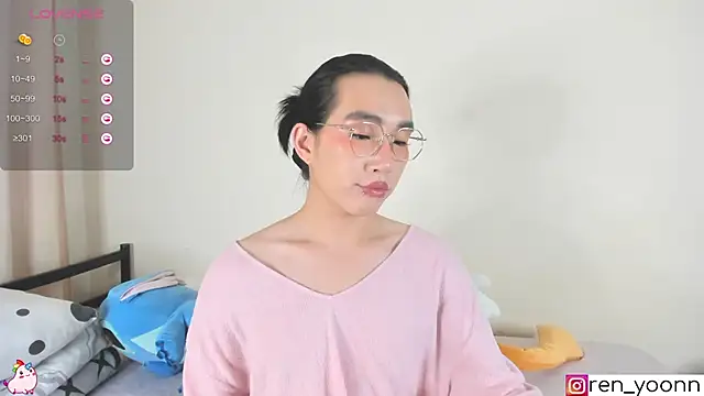 Snapshot of Ren_yoon chatting on September 20, 2025, 11:28 pm Ren yoon online show from September 20, 2025, 11:28 pm