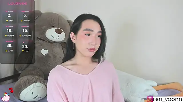 Snapshot of Ren_yoon chatting on October 31, 2025, 3:18 am Ren yoon online show from October 31, 2025, 3:18 am