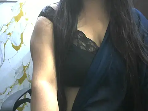 Bold-Radhika online show from May 7, 2026, 10:42 am