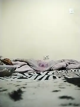 001HENRYAlejandro online show from March 19, 2026, 1:53 am