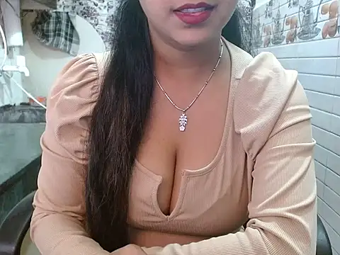 Snapshot of LovingPihu chatting on March 22, 2026, 5:11 am LovingPihu online show from March 22, 2026, 5:11 am