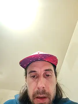 iggl online show from March 4, 2026, 10:49 pm