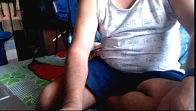 Snapshot of FUN4TIPS chatting on April 9, 2026, 6:19 am FUN4TIPS online show from April 9, 2026, 6:19 am