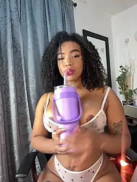 Snapshot of kem_hott chatting on February 25, 2026, 5:50 am kem hott online show from February 25, 2026, 5:50 am