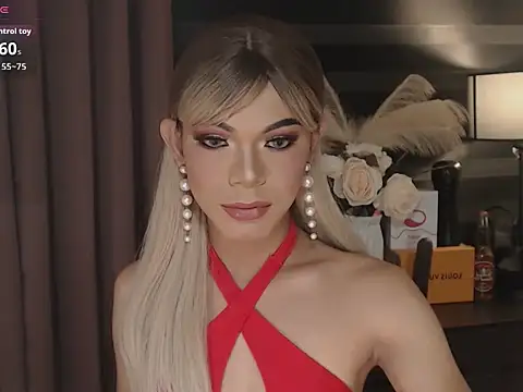 Snapshot of HugecockAlexa chatting on September 19, 2025, 10:27 am HugecockAlexa online show from September 19, 2025, 10:27 am