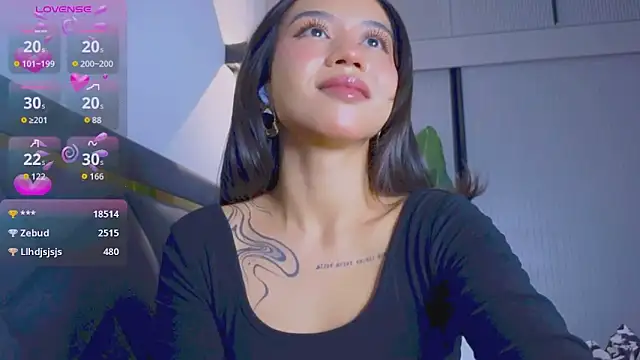 Snapshot of Mia_Tin chatting on November 11, 2025, 2:39 pm Mia Tin online show from November 11, 2025, 2:39 pm