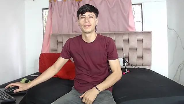 Snapshot of Sexytaty2022 chatting on March 14, 2026, 12:43 pm Sexytaty2022 online show from March 14, 2026, 12:43 pm