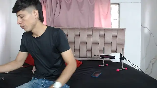 Snapshot of Sexytaty2022 chatting on March 27, 2026, 12:27 pm Sexytaty2022 online show from March 27, 2026, 12:27 pm