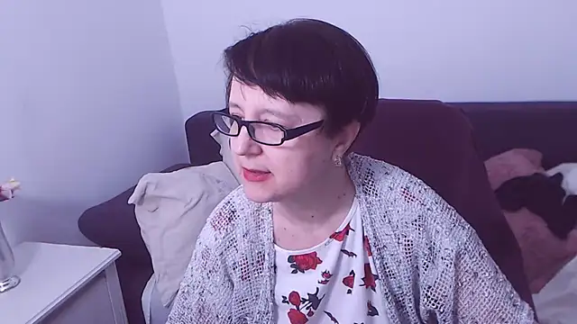 Snapshot of ChristaRose chatting on January 13, 2025, 3:45 am ChristaRose online show from January 13, 2025, 3:45 am