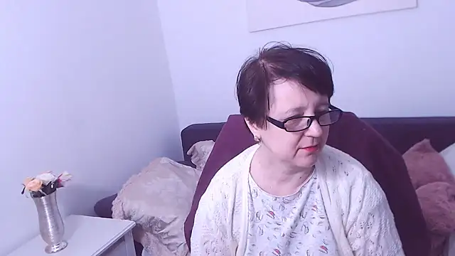 Snapshot of ChristaRose chatting on February 15, 2025, 10:52 pm ChristaRose online show from February 15, 2025, 10:52 pm