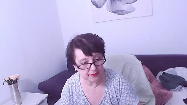 Snapshot of ChristaRose chatting on February 23, 2025, 3:18 pm ChristaRose online show from February 23, 2025, 3:18 pm