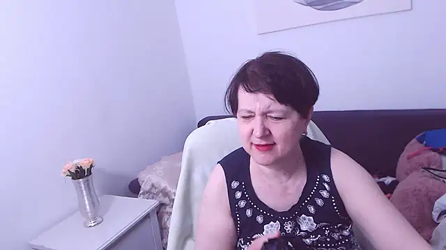 Snapshot of ChristaRose chatting on February 28, 2025, 3:48 pm ChristaRose online show from February 28, 2025, 3:48 pm