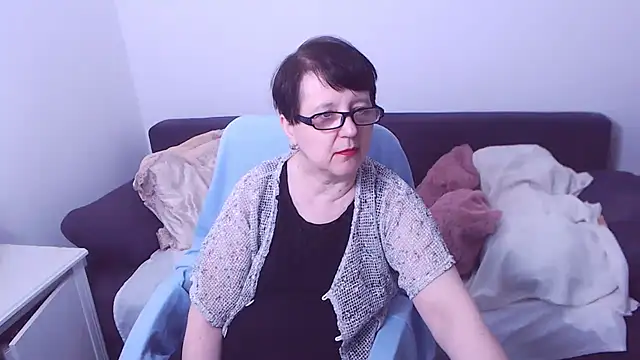 ChristaRose online show from April 19, 2026, 6:10 pm