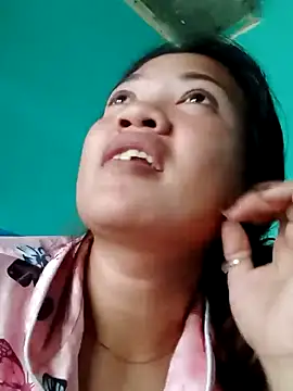 Snapshot of amariaxxx388 chatting on February 20, 2025, 3:34 am amariaxxx388 online show from February 20, 2025, 3:34 am