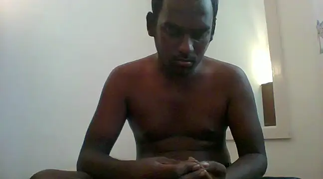 Snapshot of Slavebottombdsm09 chatting on February 14, 2025, 4:04 am Slavebottombdsm09 online show from February 14, 2025, 4:04 am