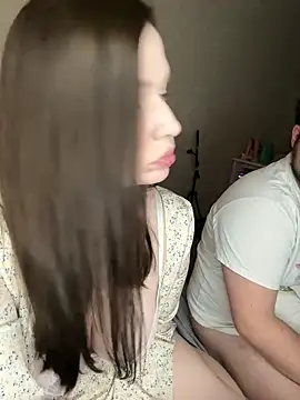 Snapshot of HellMoor chatting on March 21, 2025, 6:05 am HellMoor online show from March 21, 2025, 6:05 am