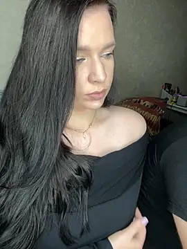 Snapshot of HellMoor chatting on September 16, 2025, 4:19 pm HellMoor online show from September 16, 2025, 4:19 pm